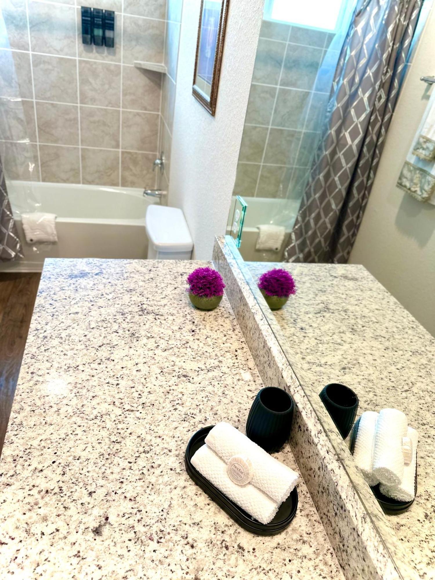 New Home Near Lackland, Seaworld San Antonio Exteriör bild